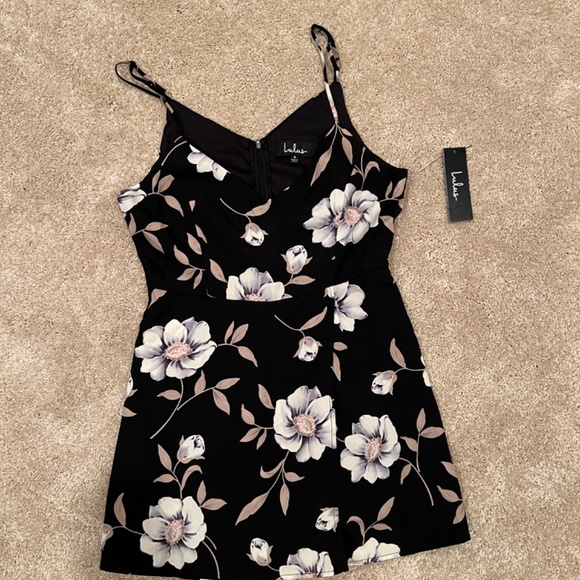 French Connection &  Lulus Rompers! - Picture 5 of 5